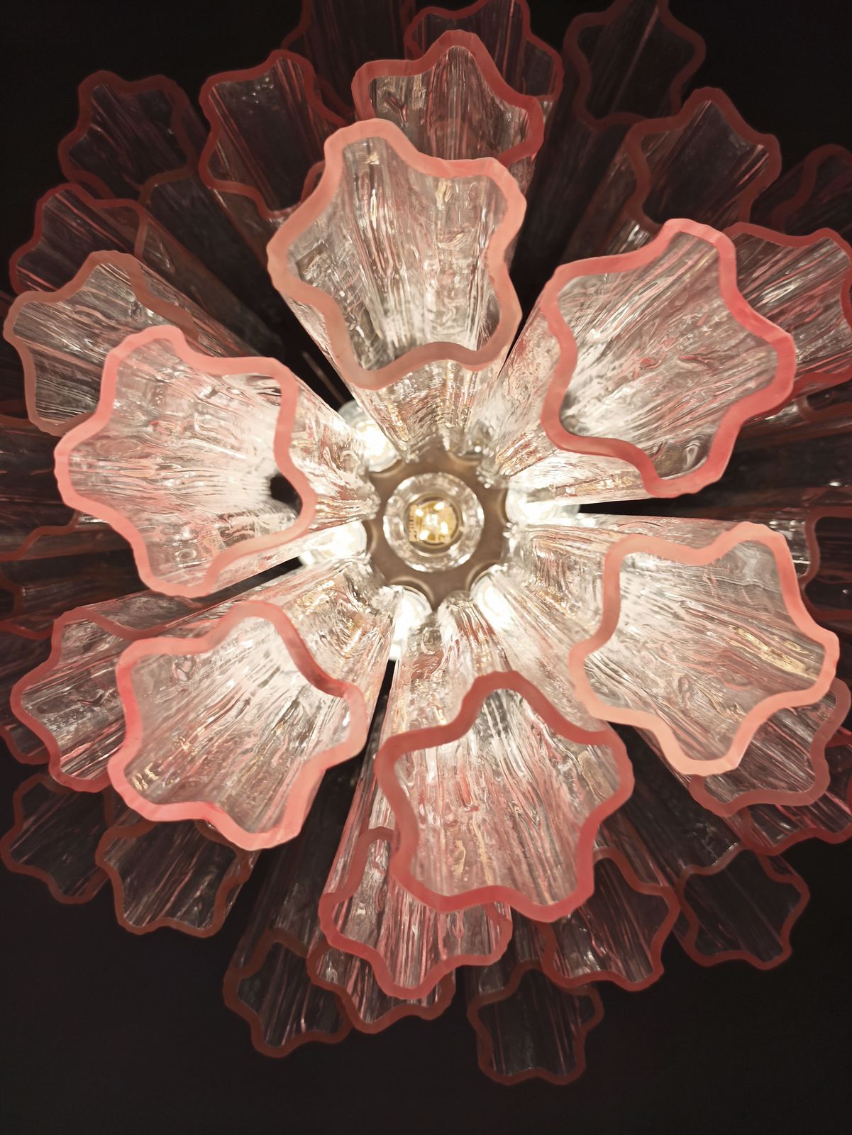 photo vintage Fantastic Murano Glass Tube Chandelier   36 Shaded Pink Glass Tube