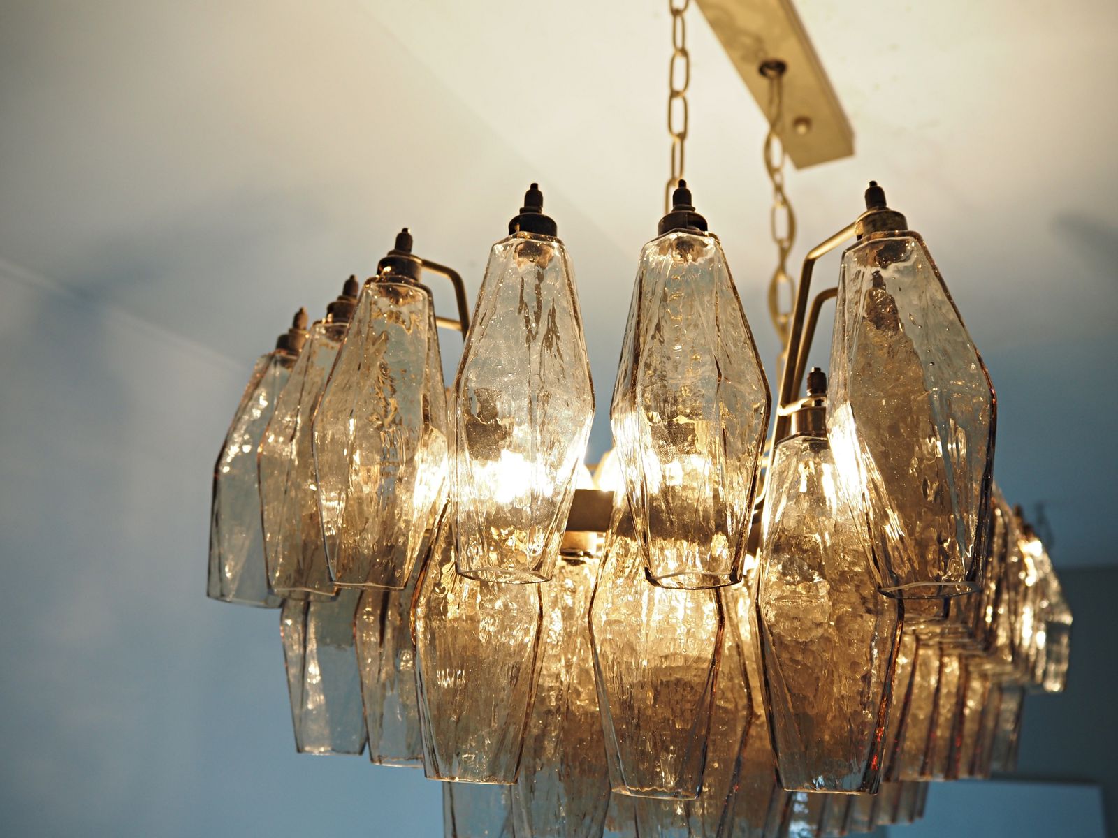 photo buy Elegant Murano Poliedri Chandelier   Carlo Scarpa   84 Smoked Glasses