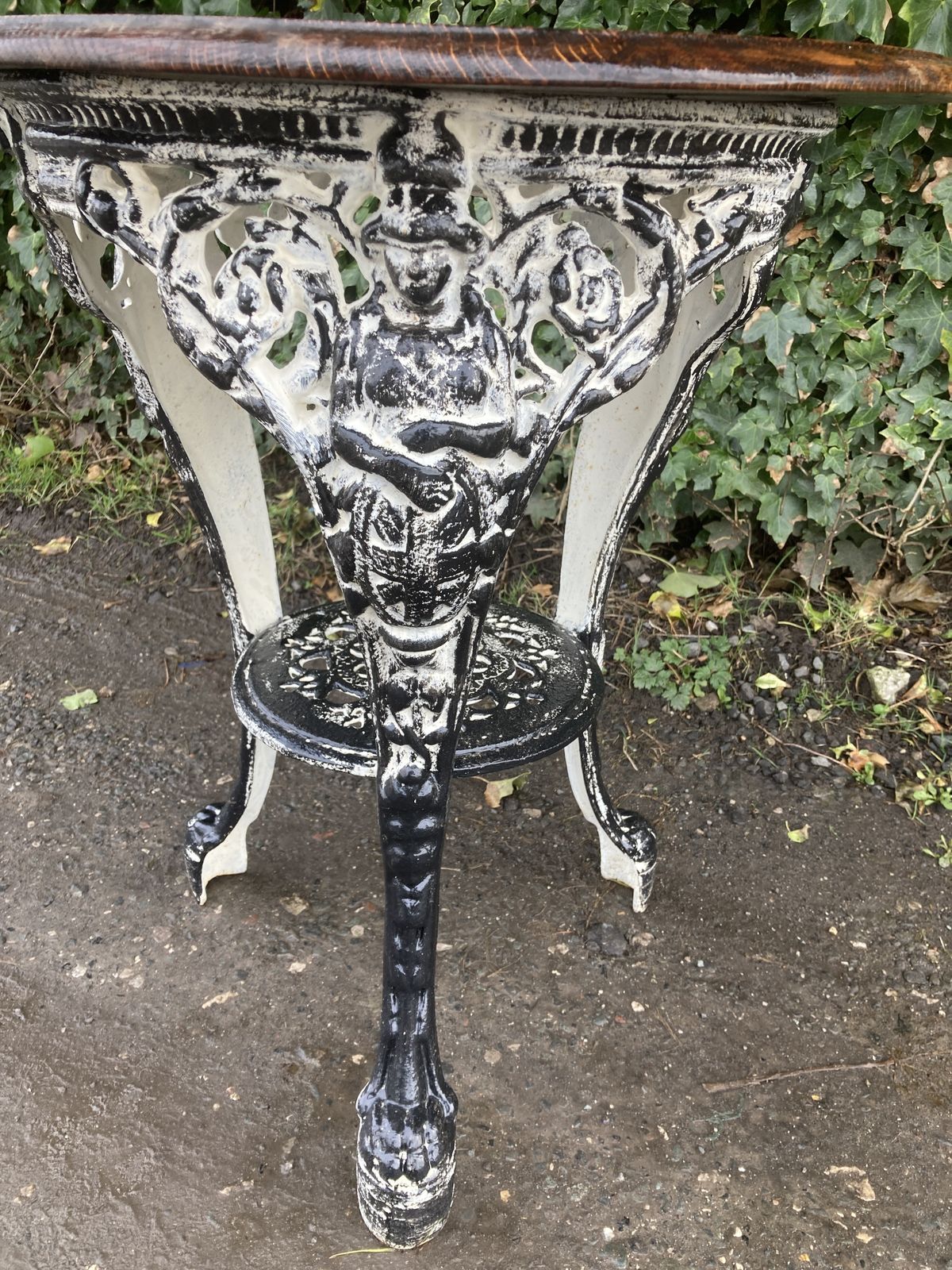 Britannia Style Pub/Garden Table With Oak Top photo buy