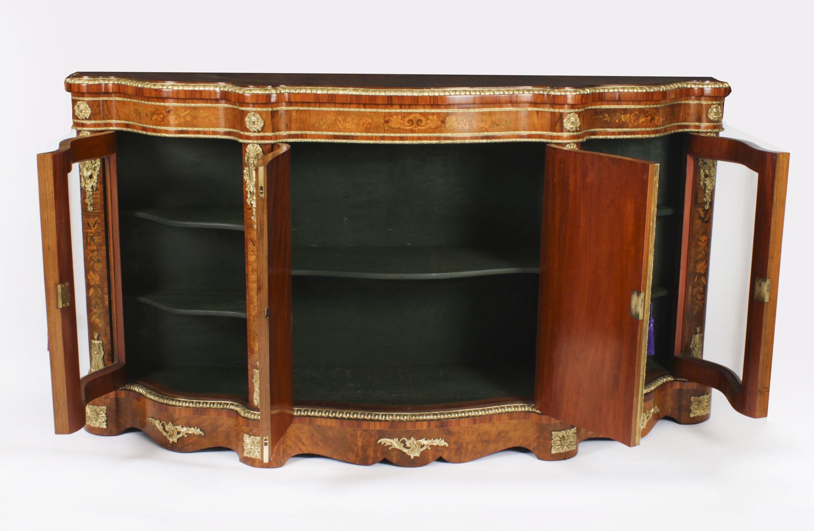photo vinterior Antique Large Ormolu Mounted Walnut & Marquetry Serpentine Credenza 19th C