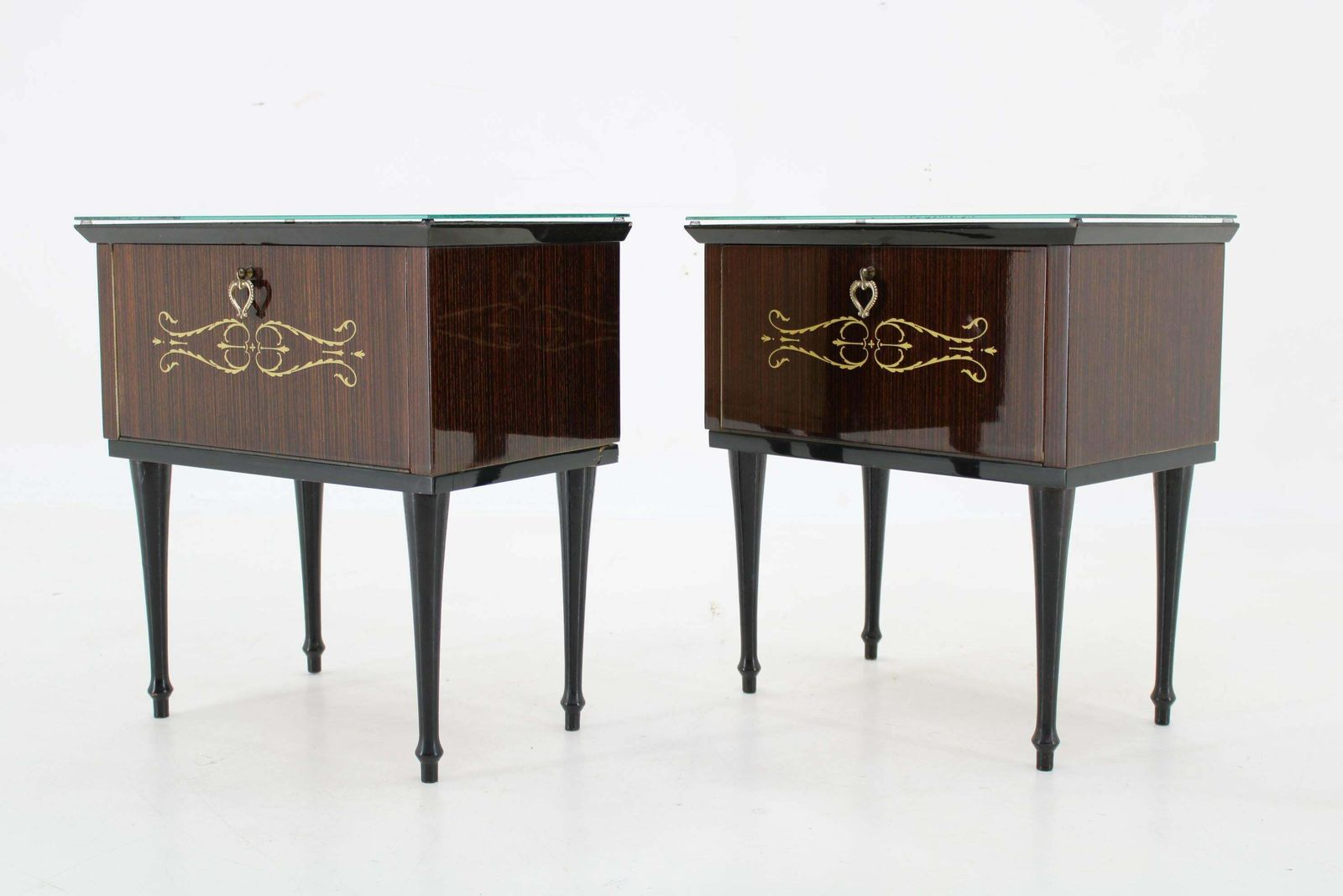 1960s Pair Of Italian Bedside Tables photo 681.0