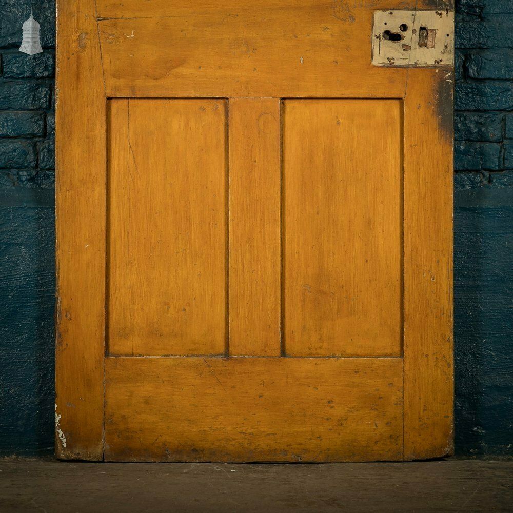 photo vinterior Half Glazed Door, 3 Moulded Panel Pine