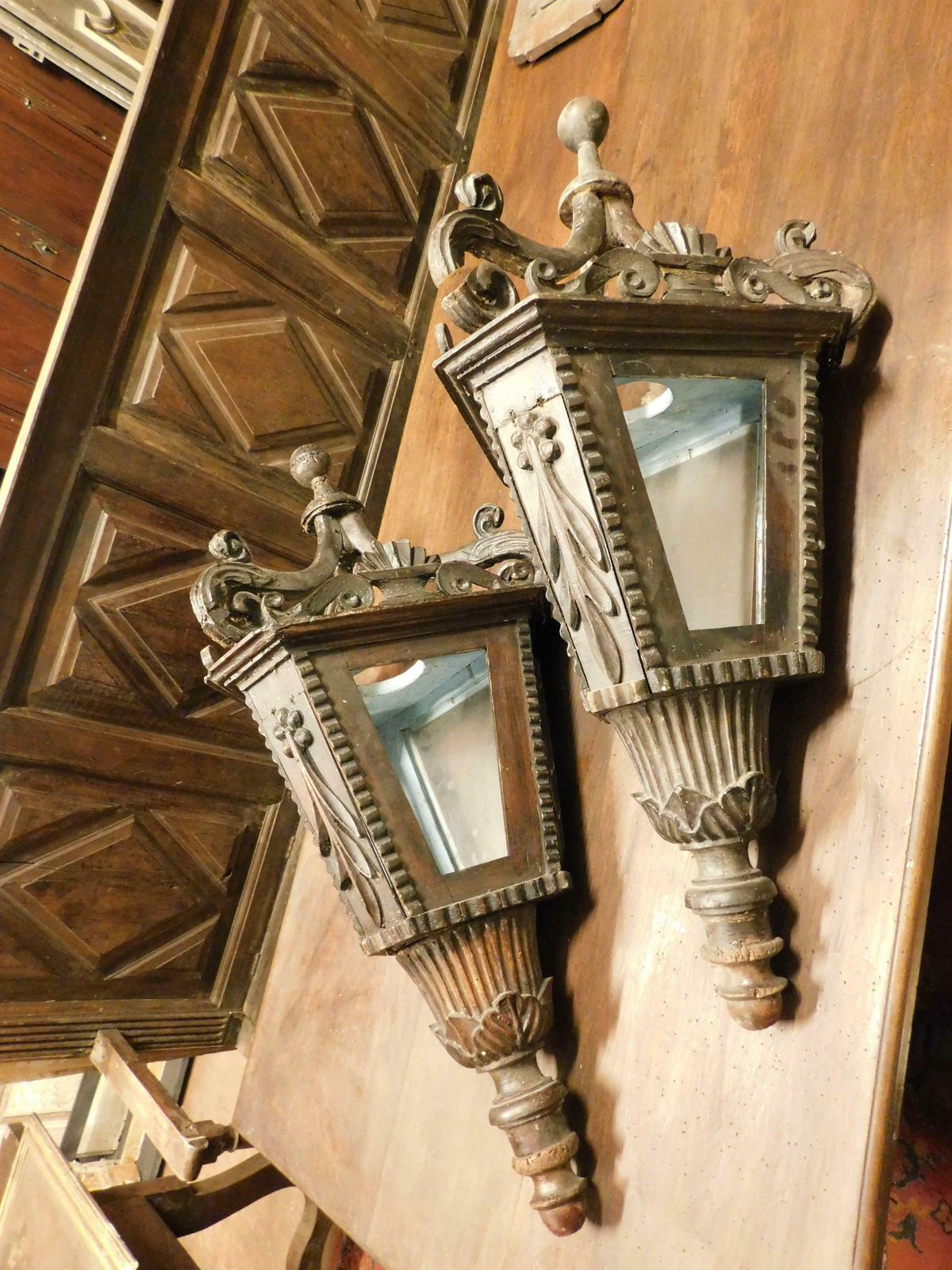 Pair Of Old Big Street Lamps, Procession Lamps In Lacquered Wood, Italy photo vintage