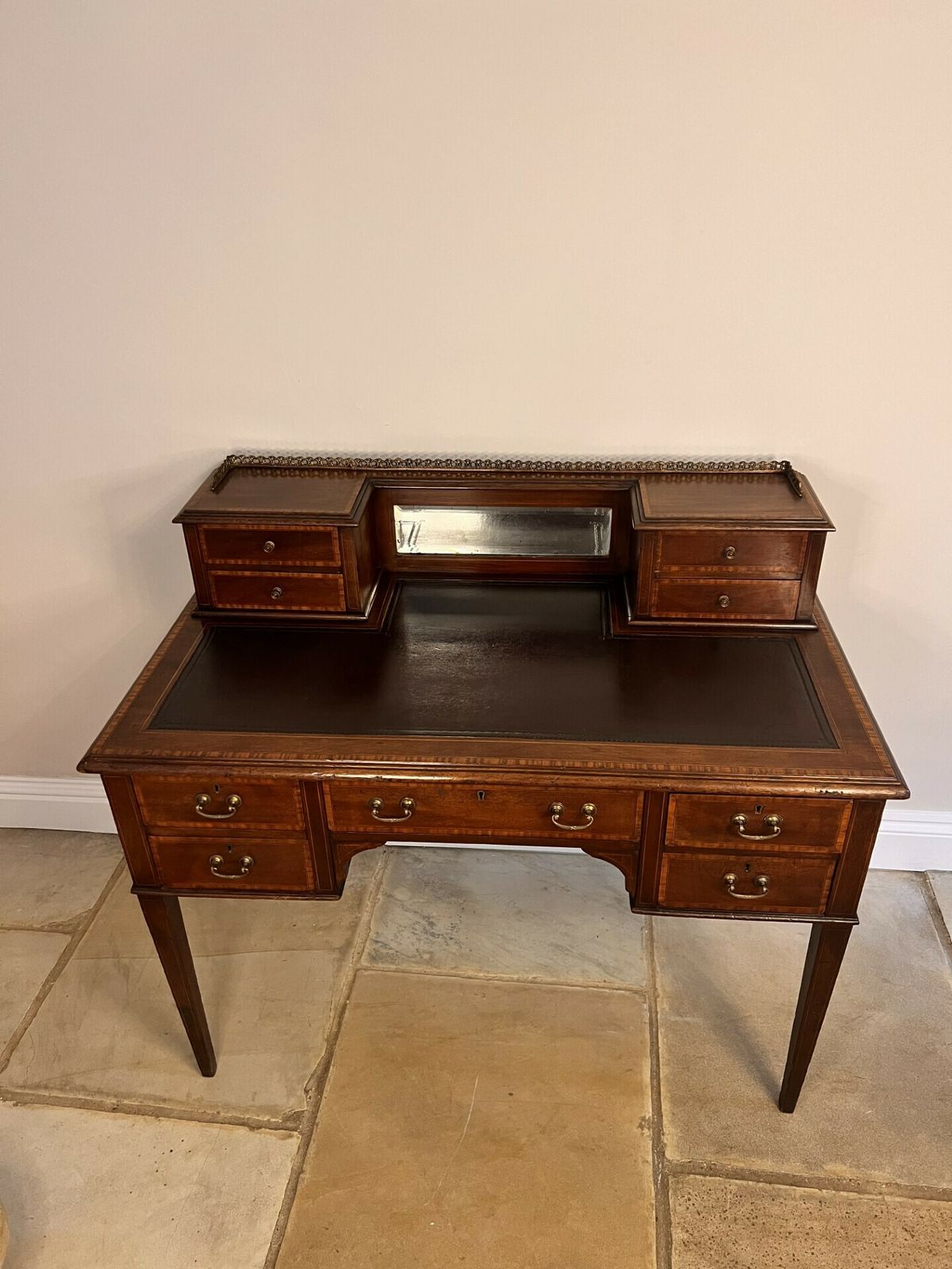 Edwardian Quality Mahogany Inlaid Writing Desk photo 1385.0