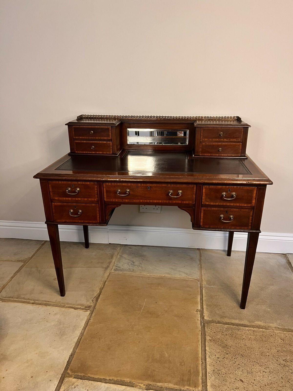 Edwardian Quality Mahogany Inlaid Writing Desk photo vinterior