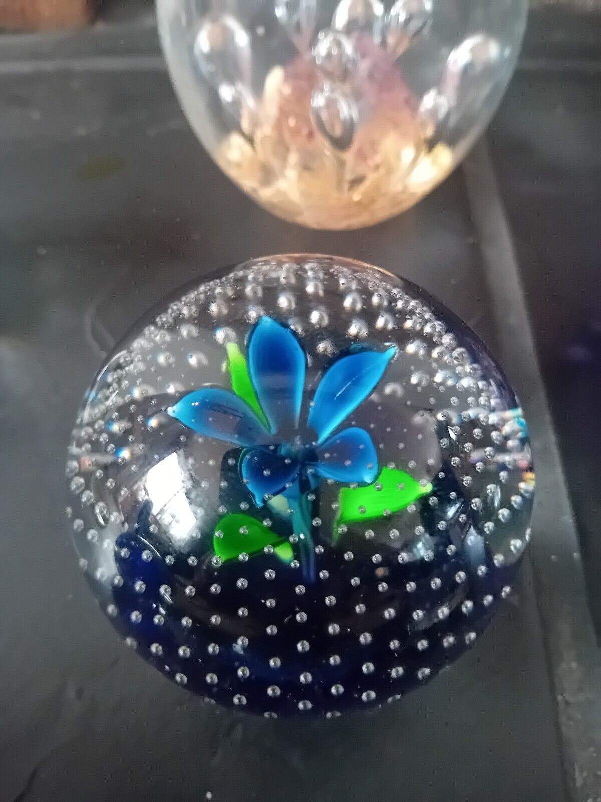 photo vinterior Mid Century Collection Of Italian Millefiori, Murano And Caithness Paperweights