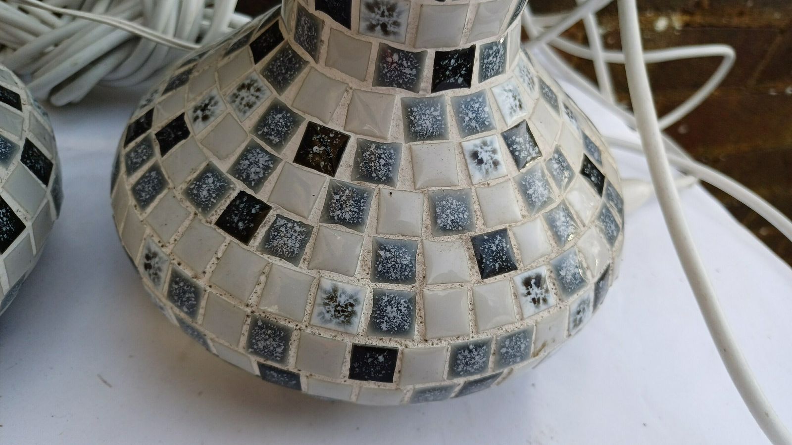 Superb Pair Of Mosaic On Glass Bottle Handmade Bedside Lamps. Great Condition. Lots Of Flex But Need Rewiring. Black White Grey.. photo 75.0