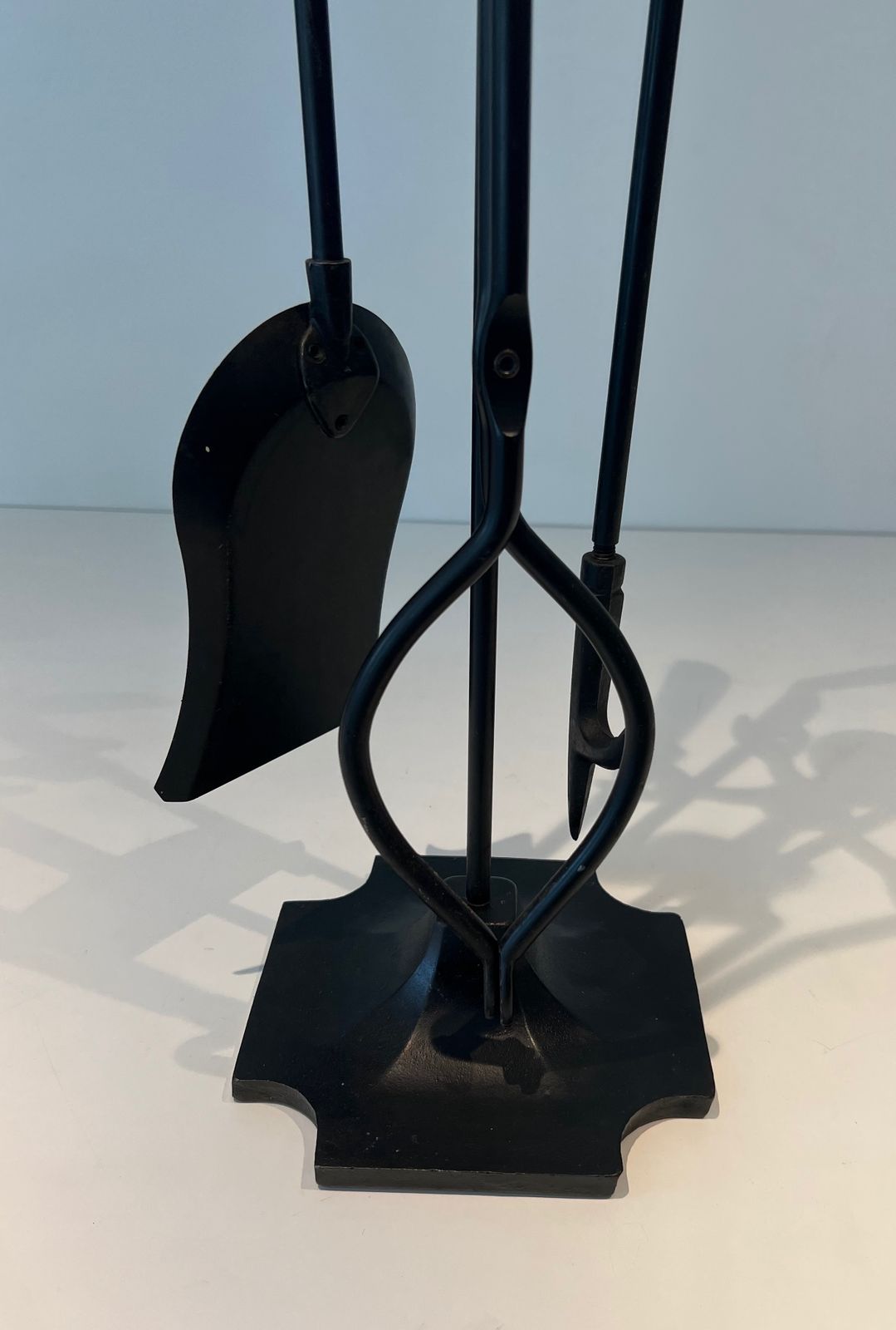 photo buy “Golf” Model Fire Kit In Black Lacquered Metal And Chromed Brass
