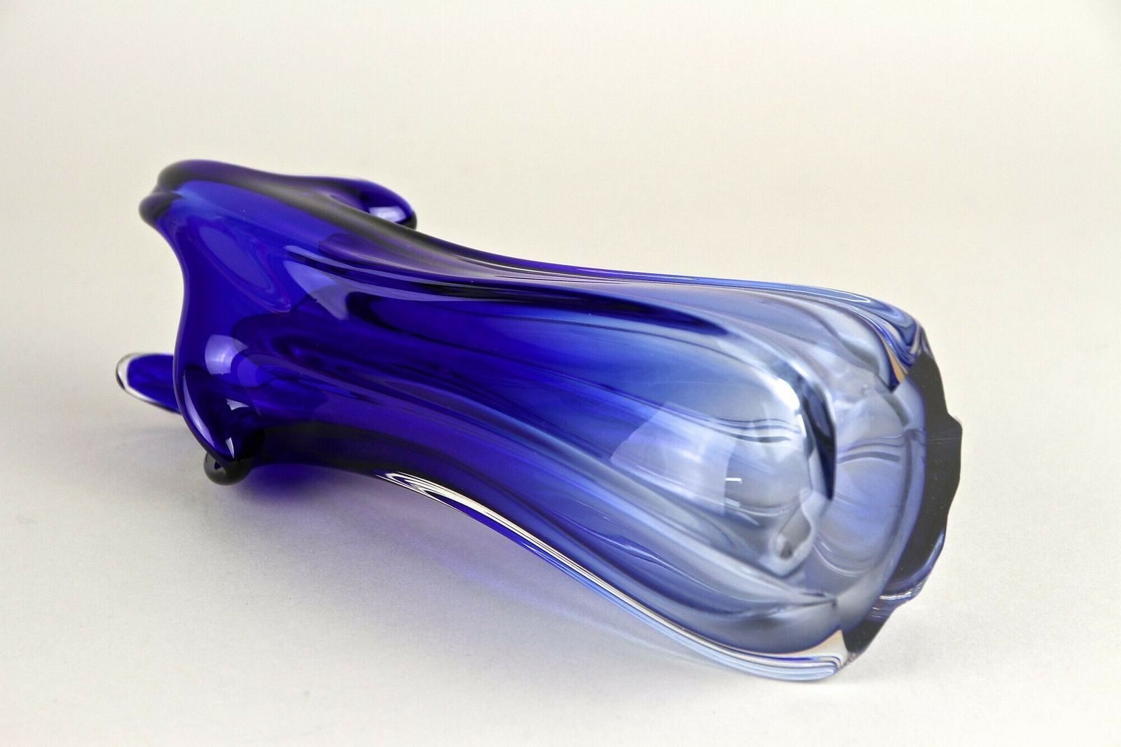 Contemporary Dark Blue Murano Glass Vase, Italy Circa 1970 photo 475.0