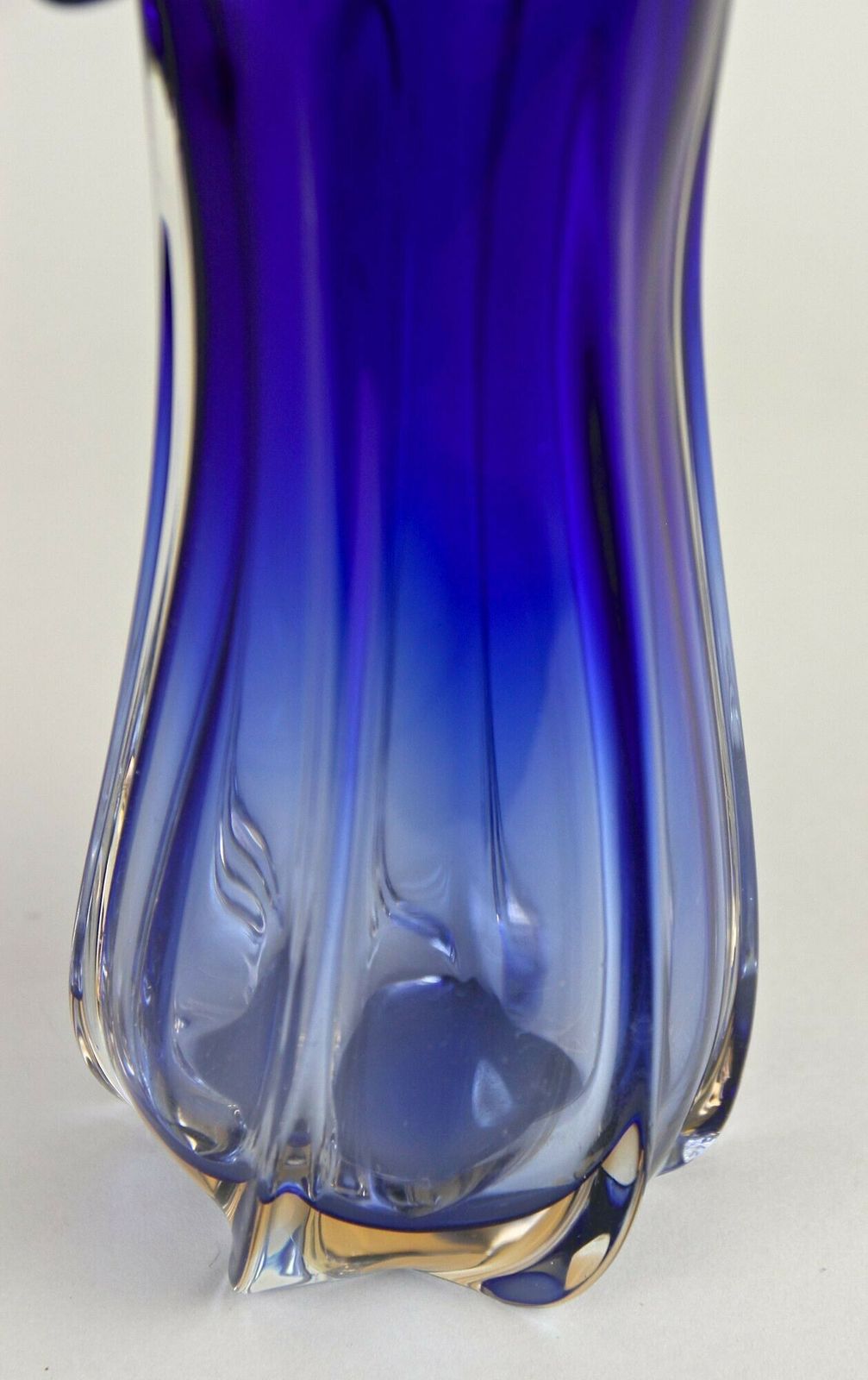photo furniture Contemporary Dark Blue Murano Glass Vase, Italy Circa 1970