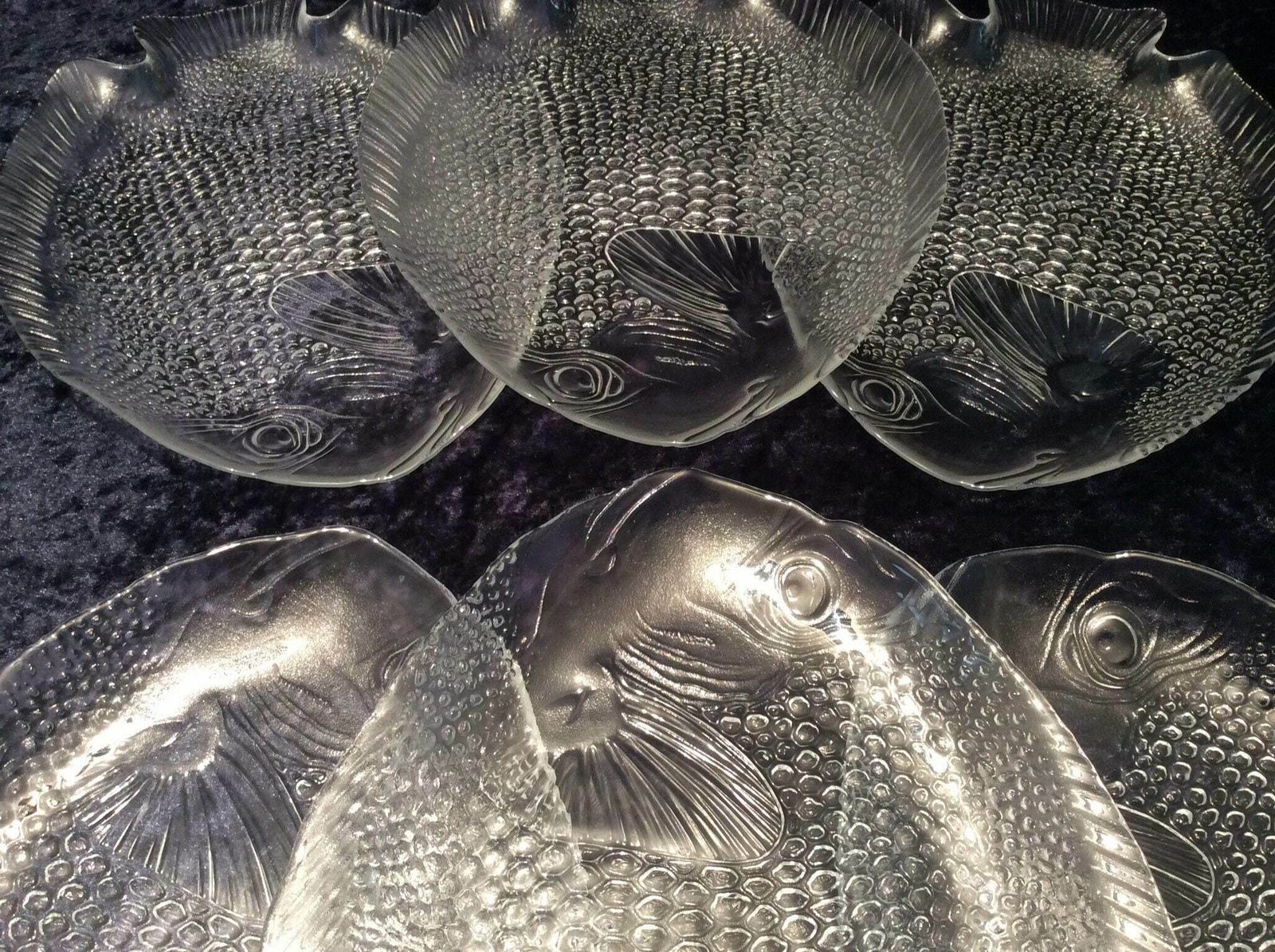 Retro 1970s Arcoroc ‘Poisson’ Set Of 7 Glass Dishes: 1 Large Platter, 6 Dinner Plates, Arcoroc Fish Plates, Arcoroc Glass Fish Poisson Plate photo buy