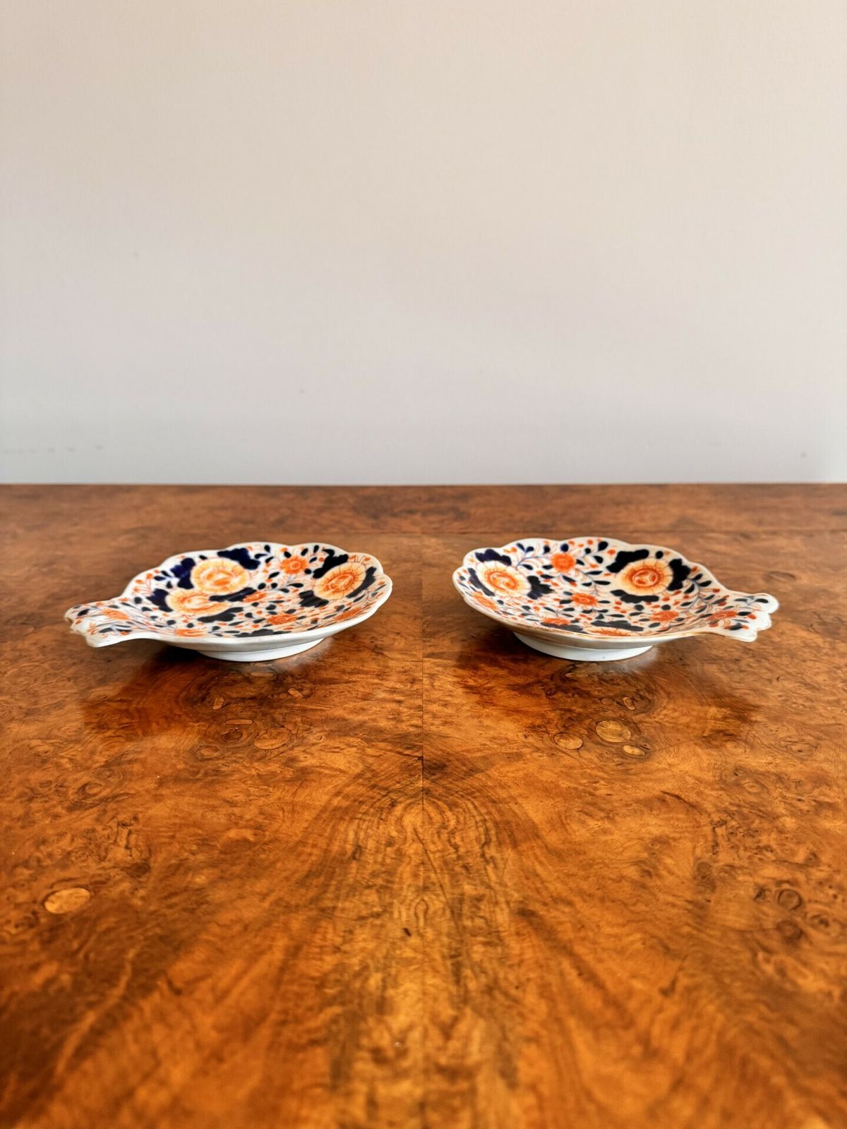 Unusual Pair Of Antique Japanese Imari Shell Shaped Plates photo 395.0