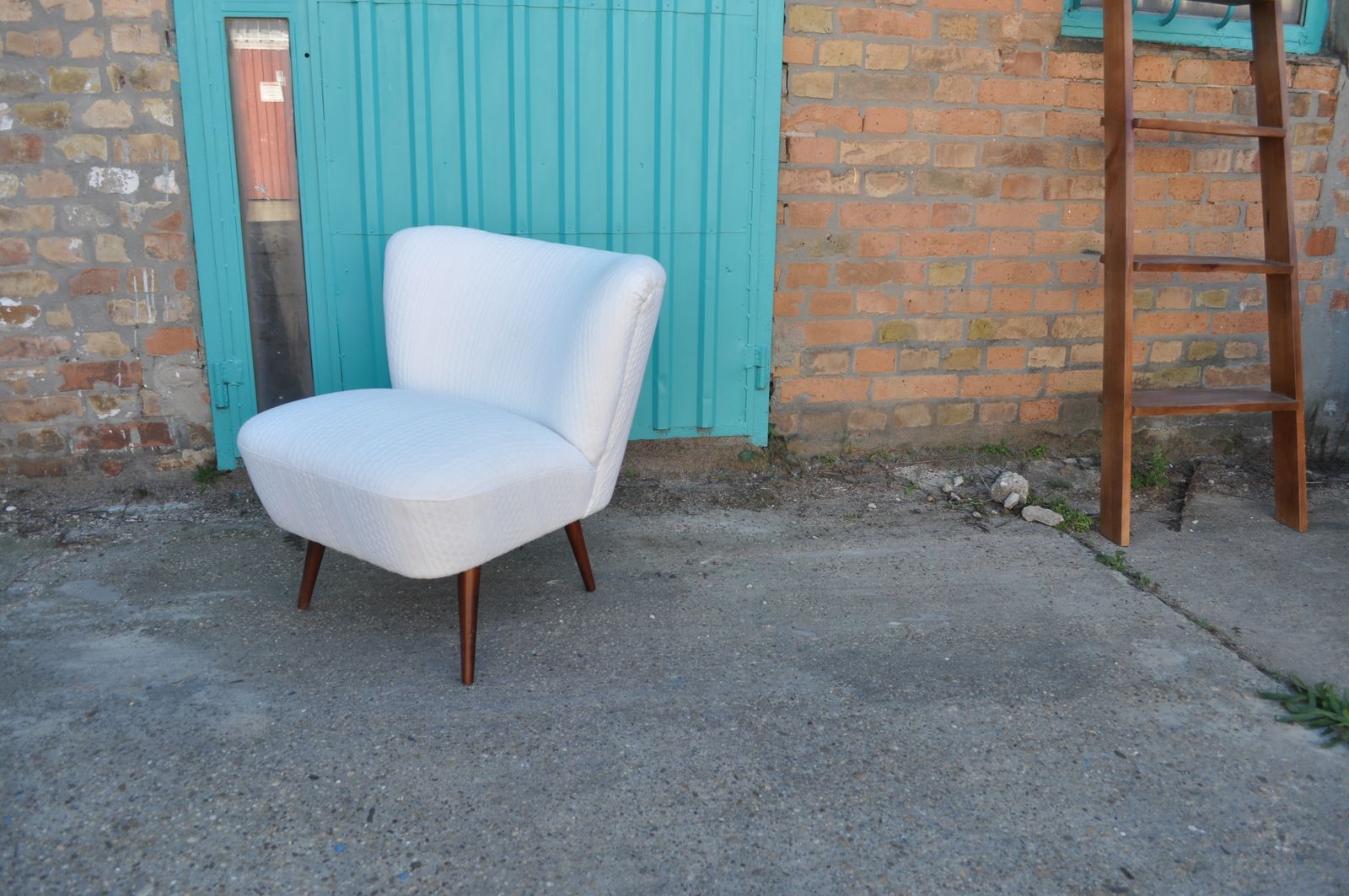 Cocktail Chair With Knitted Fabric photo buy