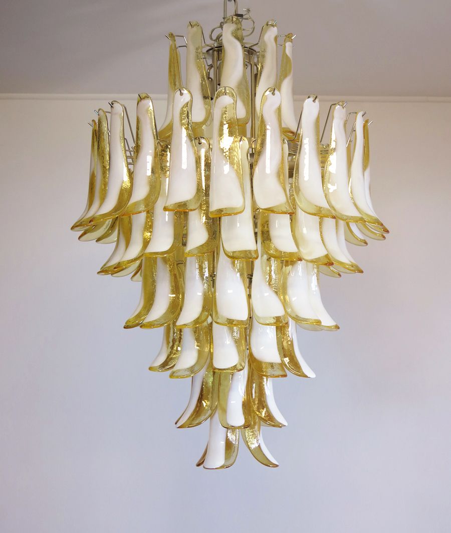 Chandelier Mazzega Murano, Italy    85 Caramel Lattimo Glass Petals photo Lighting