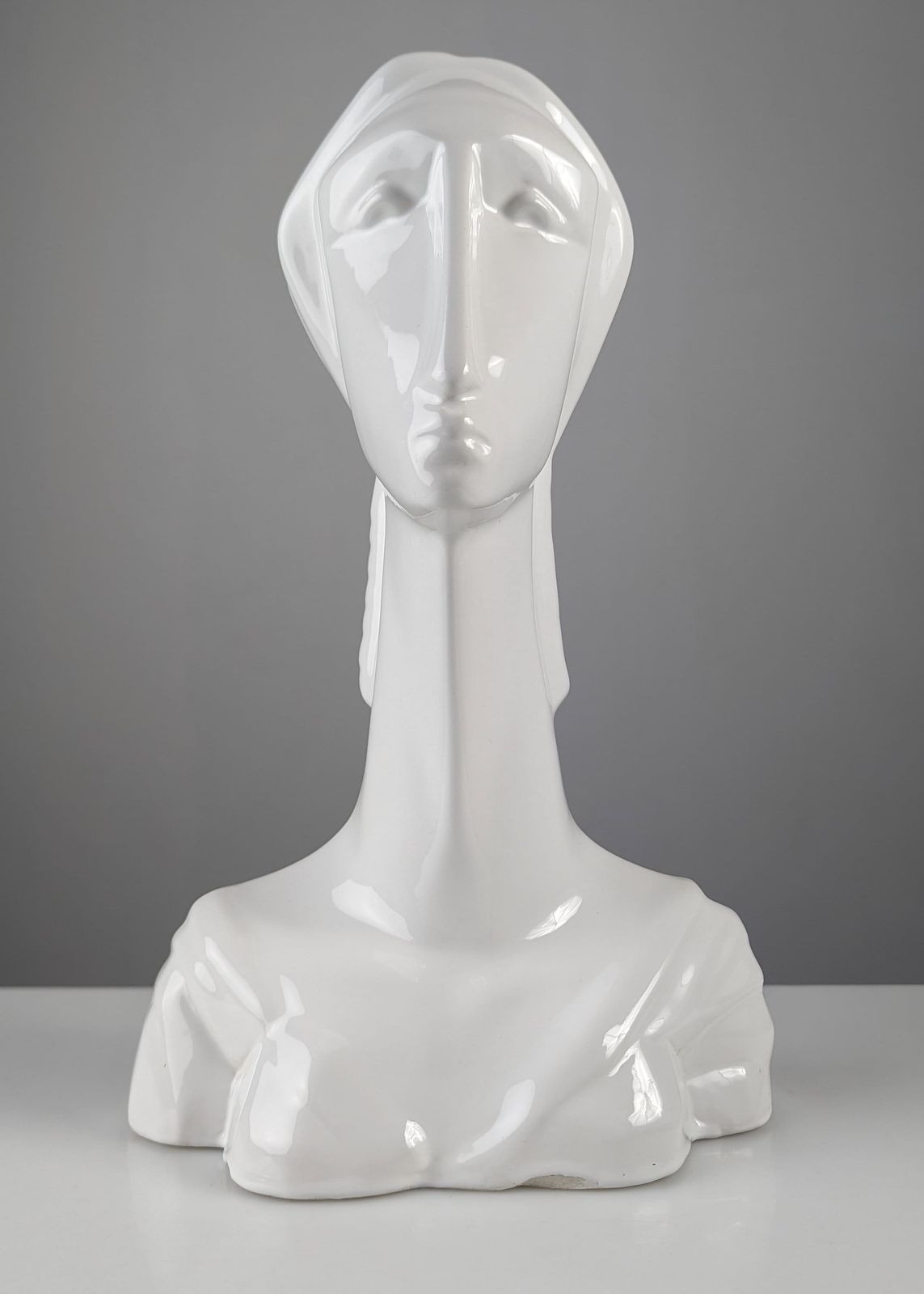 Ceramic Bust Sculpture Of A Woman In Art Deco Style photo 357.0