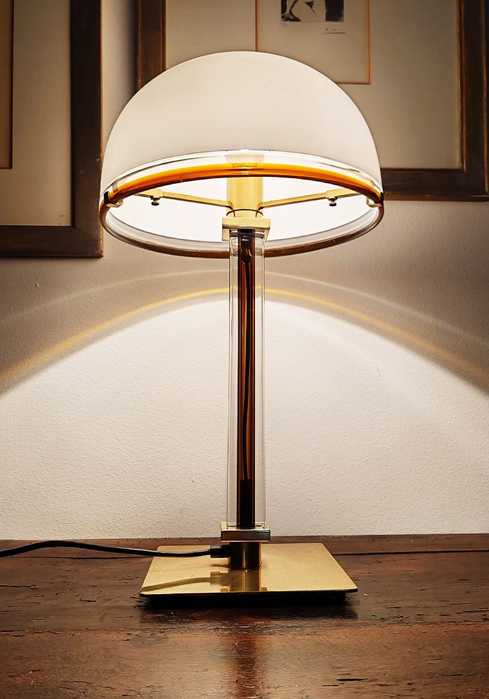 Astonishing Belboi Table Lamp By Venini In Murano Hand Blown Glass   1994 photo Lighting