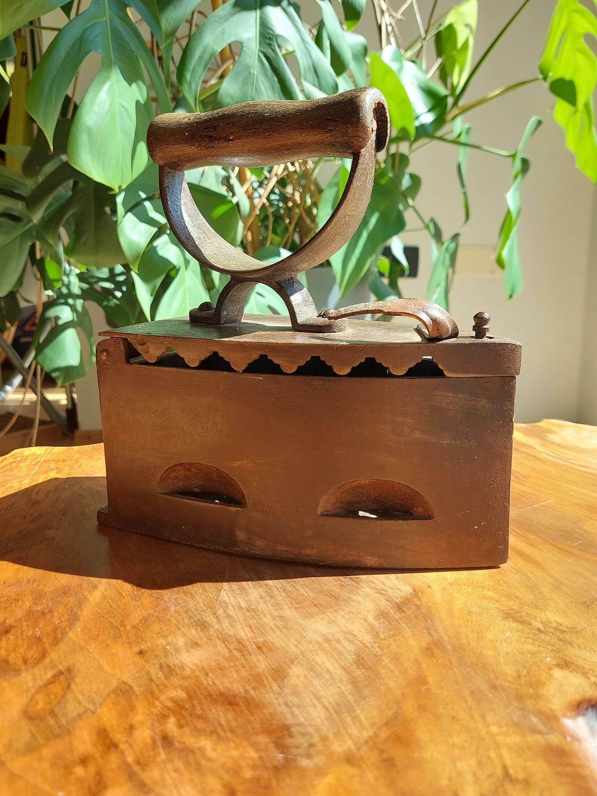 Antique Coal Iron With Wooden Handle, Antique Cast Iron, Charcoal Iron, Antique Metal Iron, Antique Rustic Home Decor, 1920s   30's photo furniture