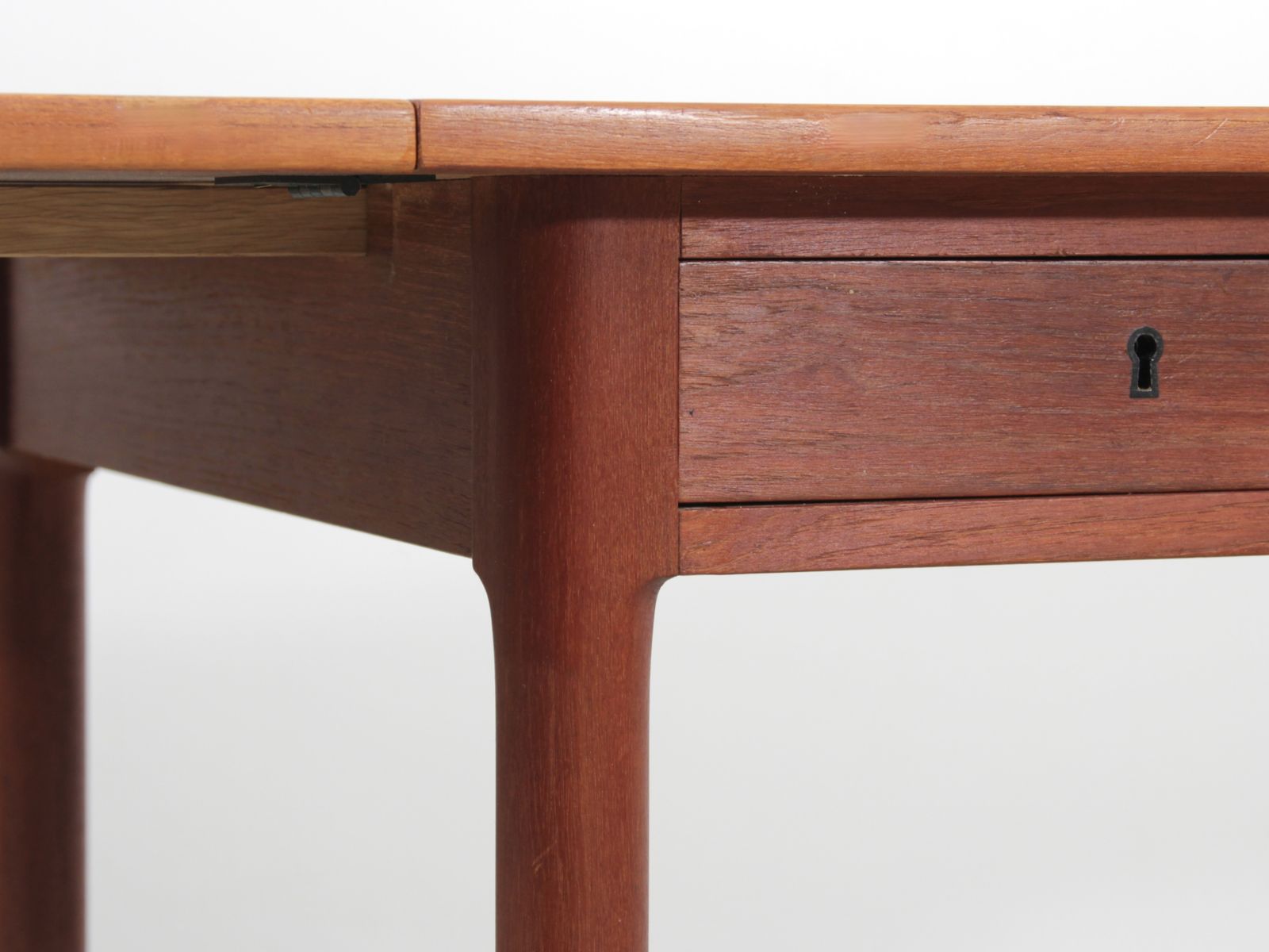 2850.0 Mid Modern Danish Standing Desk In Teak Hans Wegner Style photo