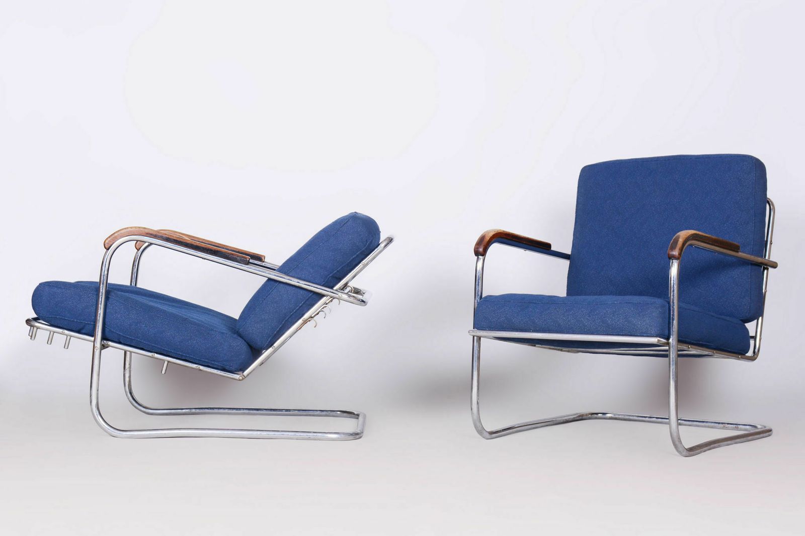 Original Bauhaus Pair Of Armchairs, Chrome Plated Steel, Switzerland, 1930s photo vintage