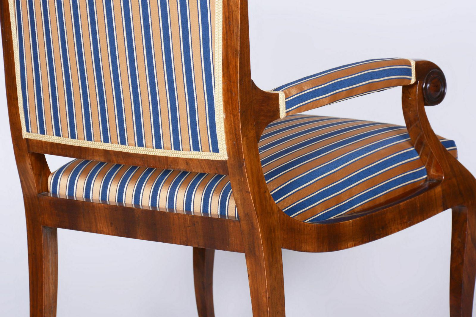 photo furniture Restored Biedermeier Armchair, Walnut Veneer, Spruce, Oak, Czech, 1830s
