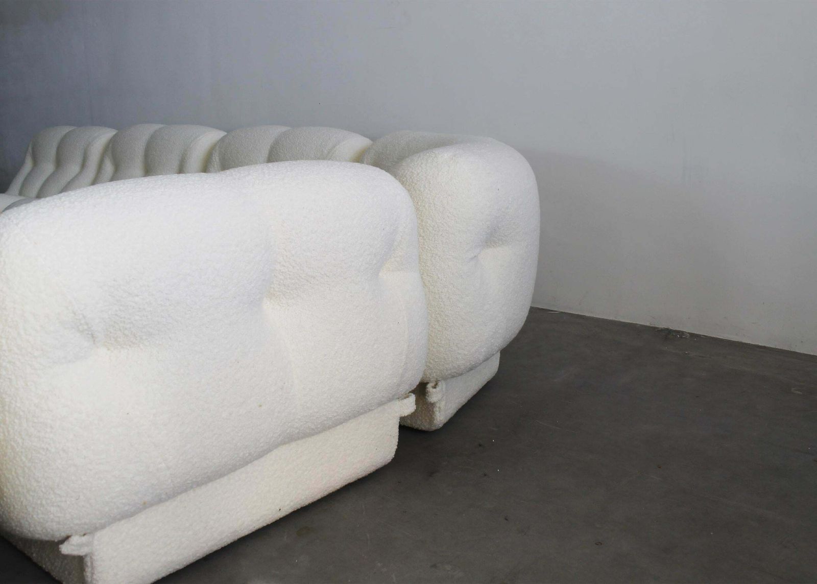 Rino Maturi Nuvolone Living Room Set In White Boucle By Mimo Padova 1970s Italy photo vinterior
