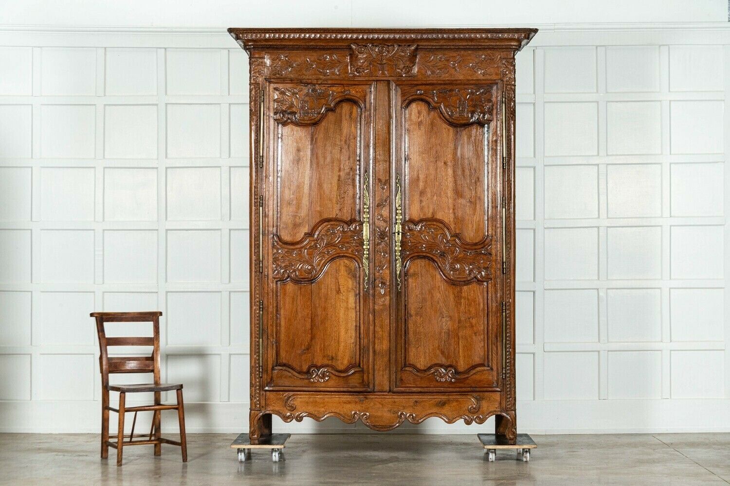 Large 18thc French Carved Walnut Armoire photo 5693.0