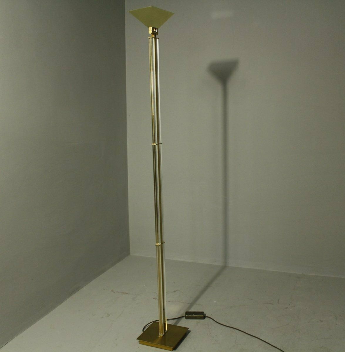 Hollywood Regency Brass Uplighter Floor Lamp By Baulmann, 1980s photo vinterior