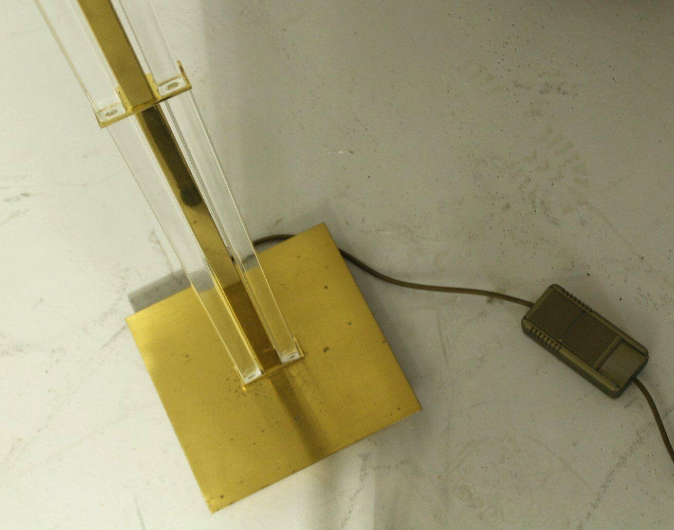 photo furniture Hollywood Regency Brass Uplighter Floor Lamp By Baulmann, 1980s
