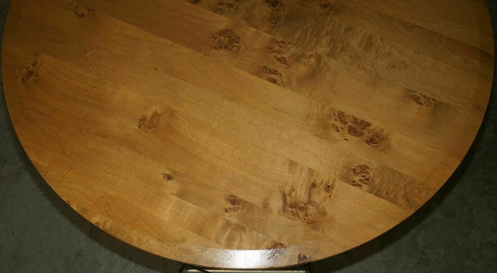 Stunning Large 170cm Wide Pollard Pippy Burr Oak Round Dining Table Seats Eight photo vinterior