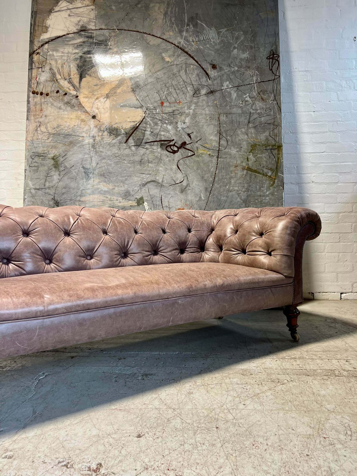 A Very Elegant Antique 19thc Leather Chesterfield Sofa In The Manner Of Holland & Sons photo vinterior