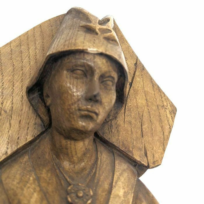 1900 Plaster Statuette Of A Woman With A Hennin Or Cornette In Faux Oak Wood photo furniture