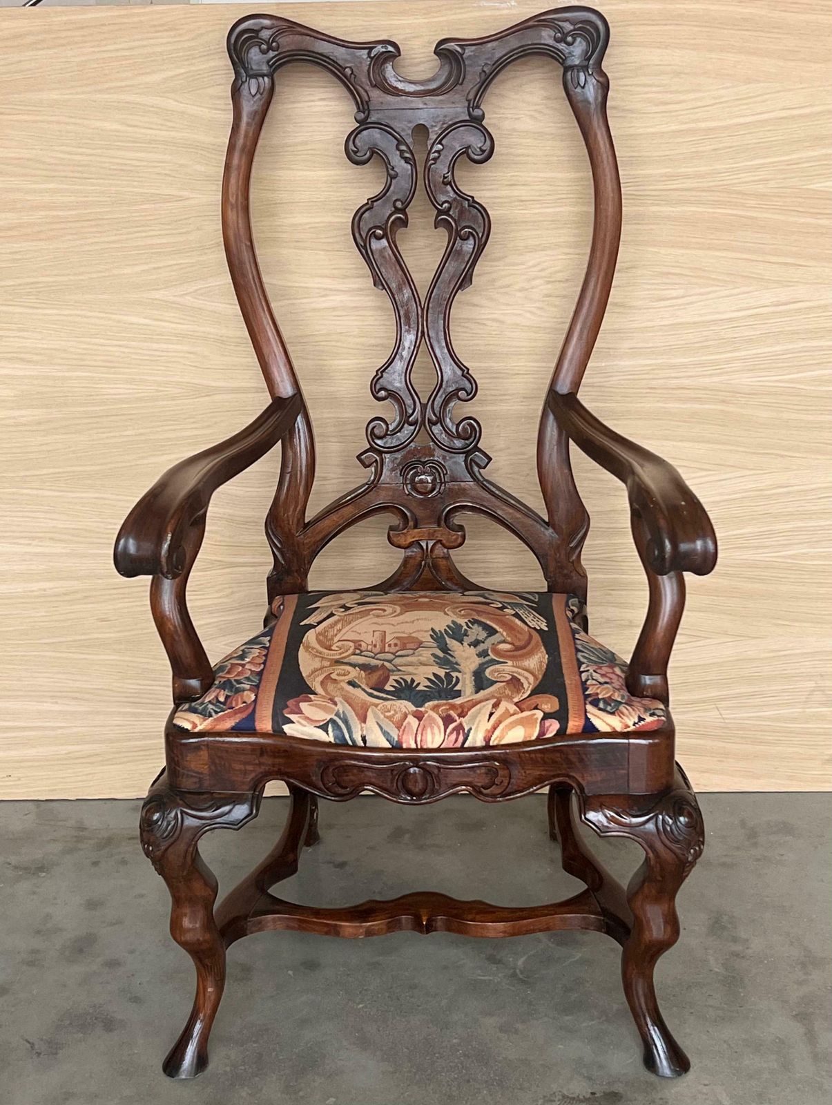 Paire de fauteuils de salle à manger Chippendale gothique en acajou massif, 1890 photo furniture