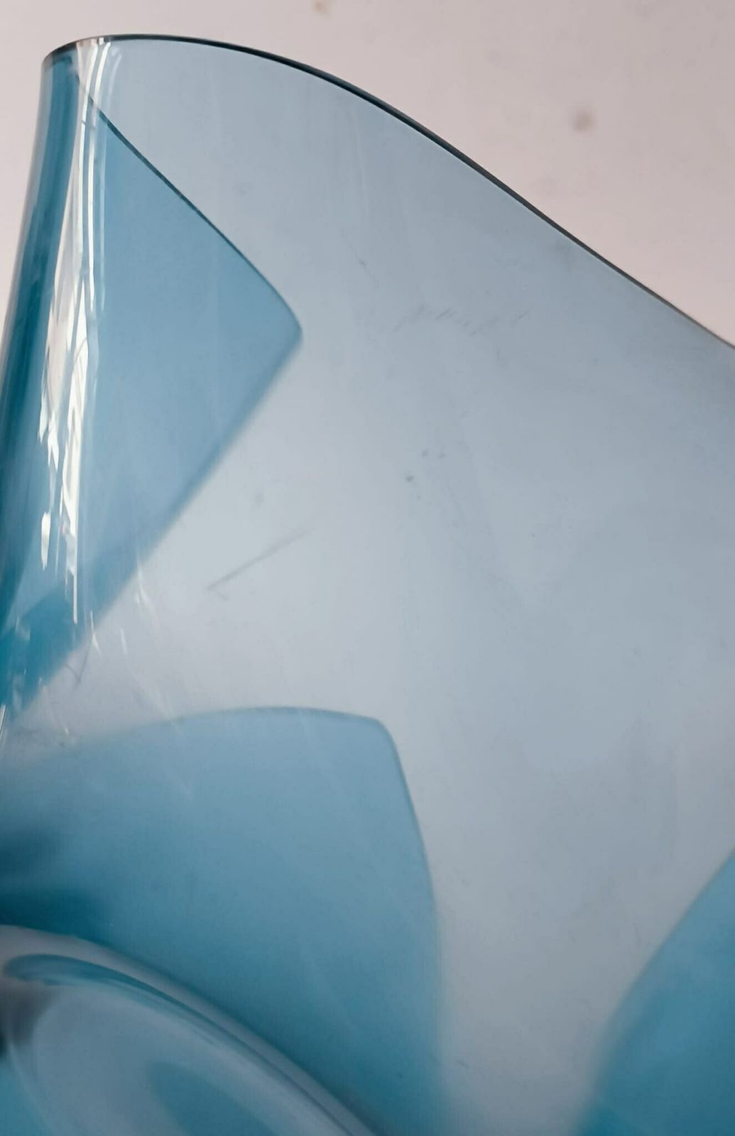 Handkerchief Vase Centerpiece In Light Blue Vintage Plexiglass Design Luigi Massoni Guzzini Space Age Cartoccio photo vintage