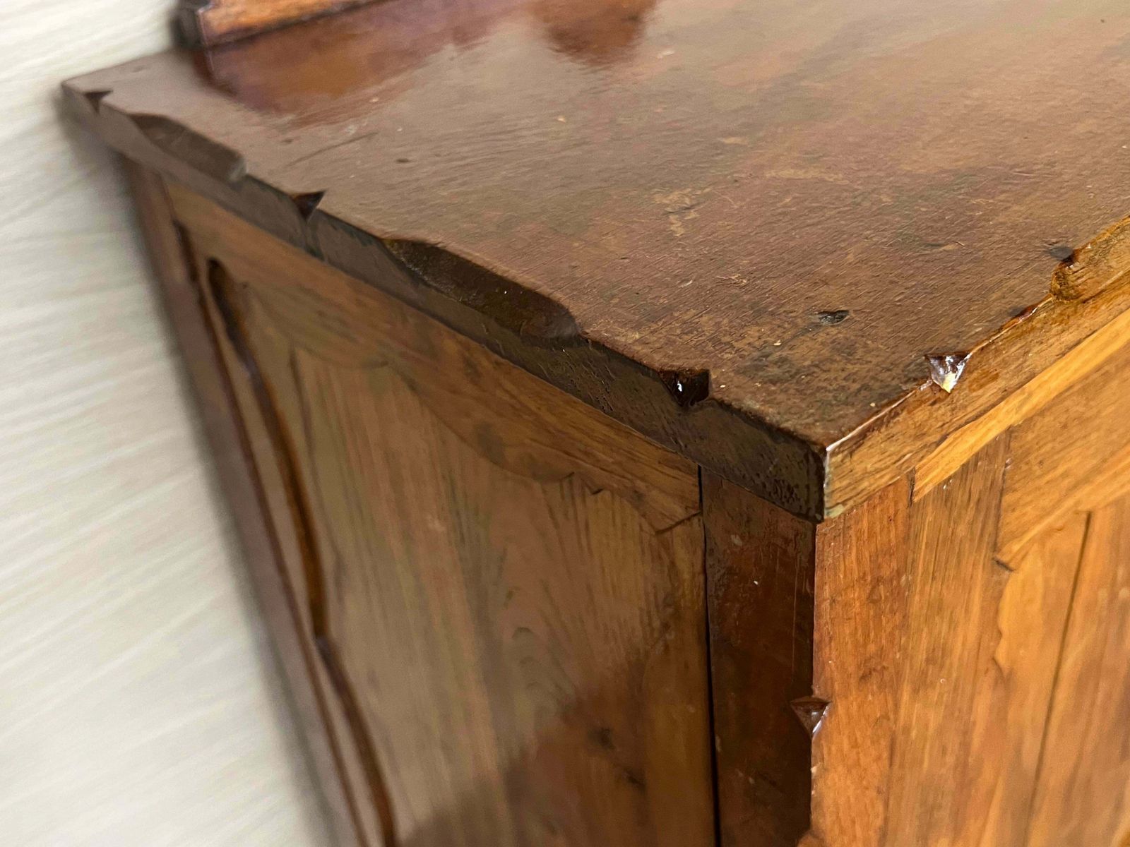 Vintage French Provincial Walnut Nightstands, 1920, Set Of 2 photo vinterior