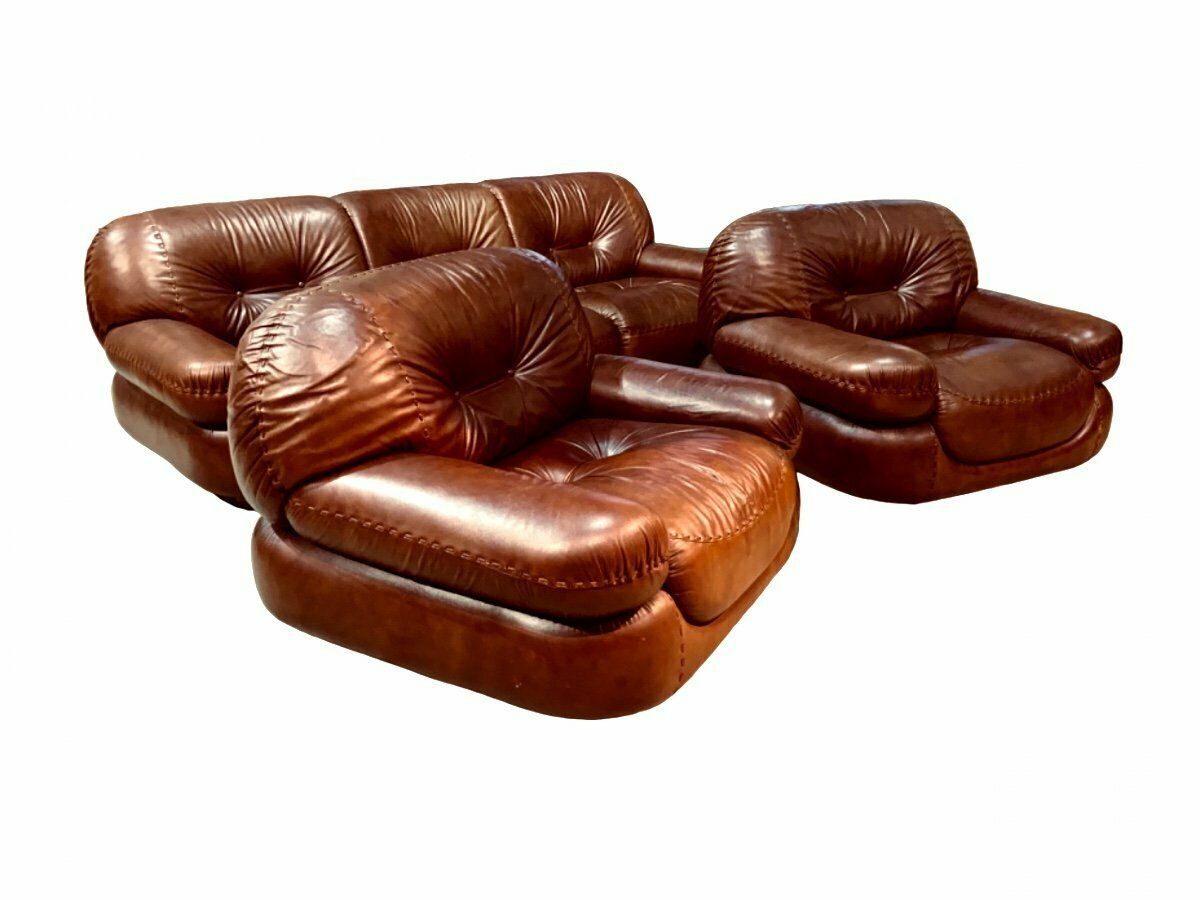 photo furniture Leather Living Room, A Sofa And Two Armchairs, Sapporo Model For Mobil Girgi. Italy 1970s