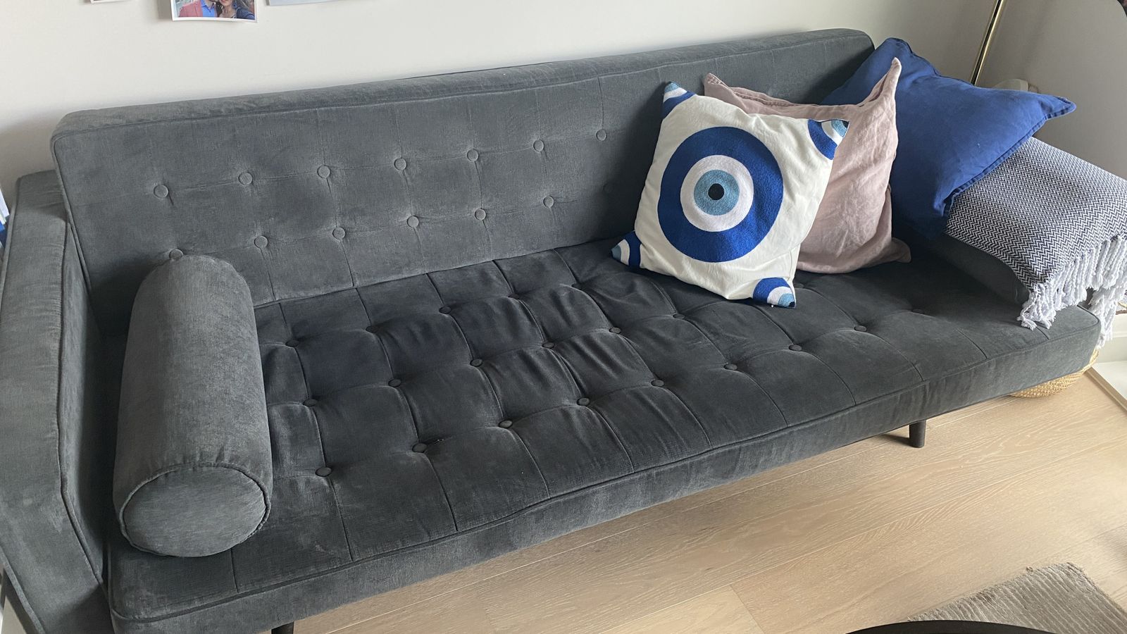 David Phillips 2.5 Seater Sofa   Like New photo 400.0