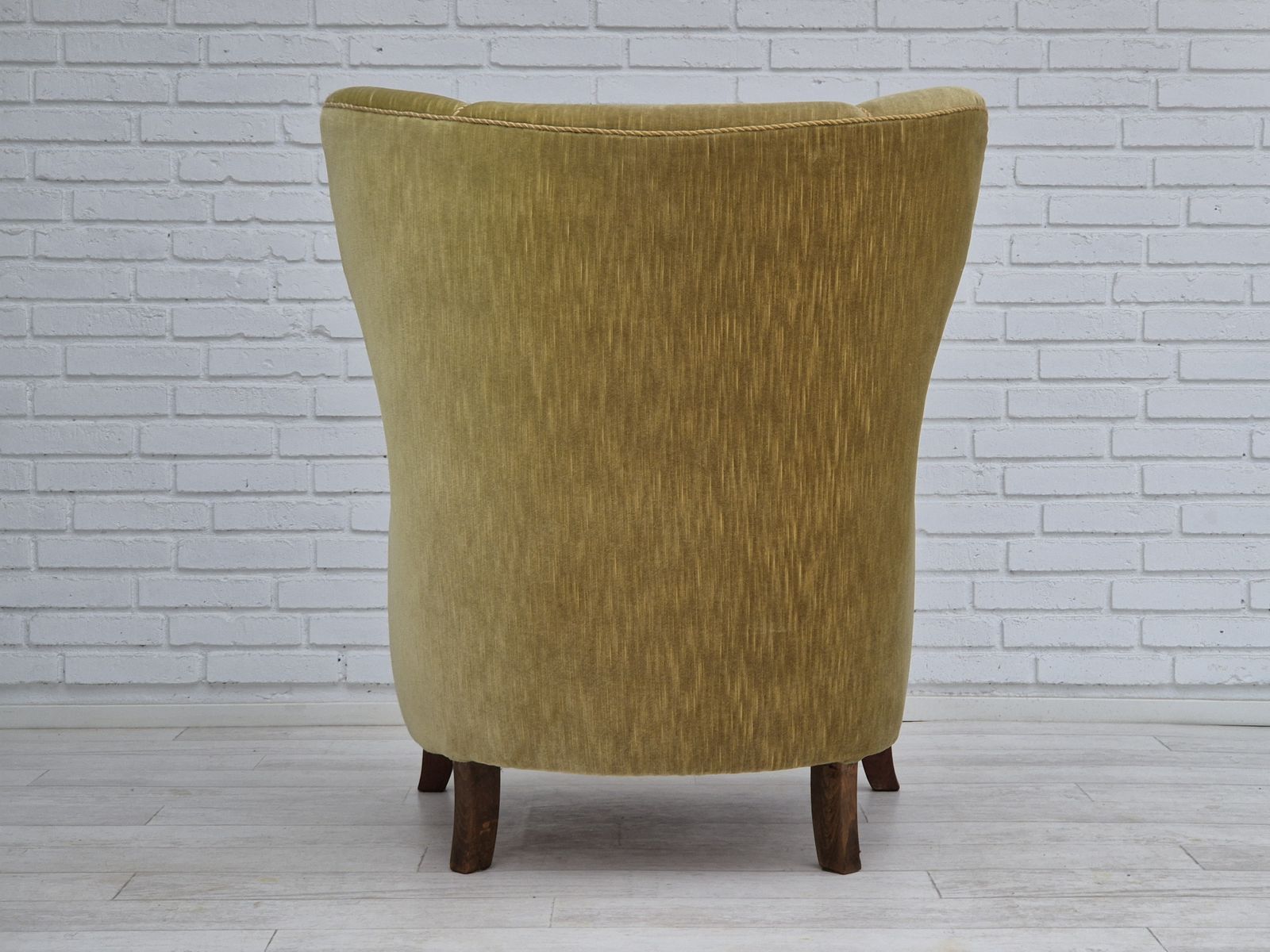 Deense Fauteuil, Ca. Jaren 1960, In Zeer Goede Staat. Meubelvelours, Eikenhout. photo 1800.0