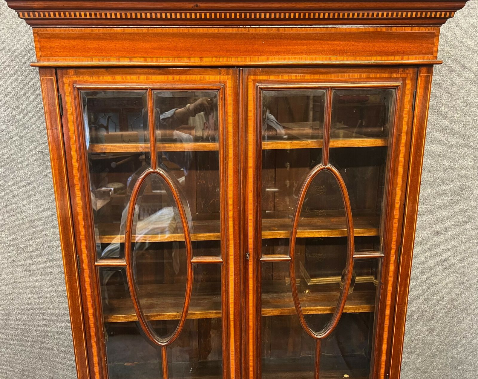 Good Quality Edwardian Inlaid Bookcase photo vinterior