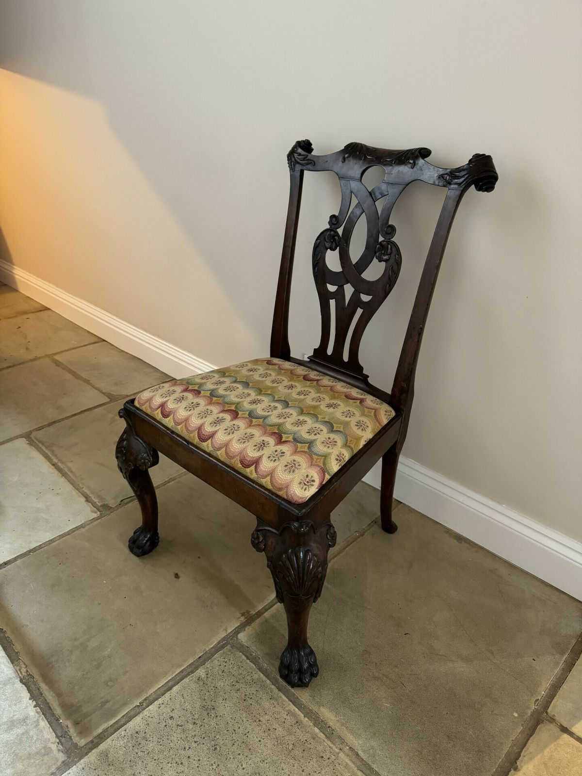 Outstanding Quality Set Of Eight Antique Mahogany Irish Chippendale Style Dining Chairs photo vinterior