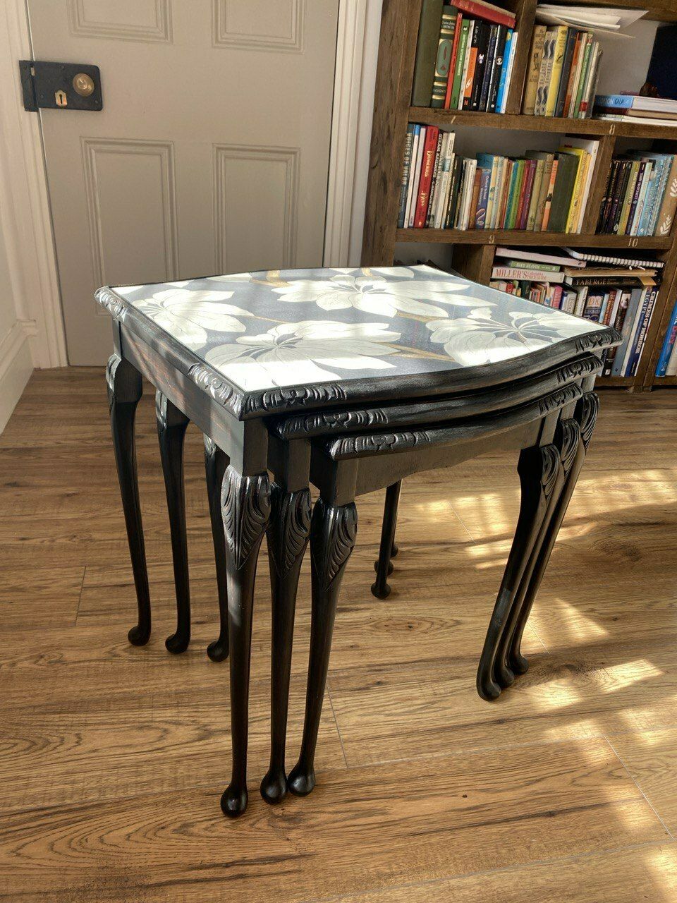 A Set Of Three Restored Vintage Nesting Tables With Glass Tops photo Furniture