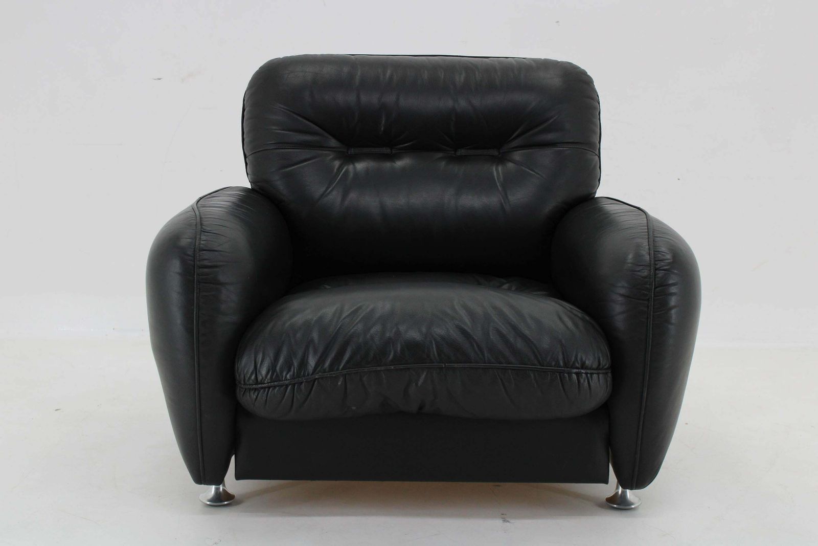 1970s Italian Armchair In Black Leather photo for sale