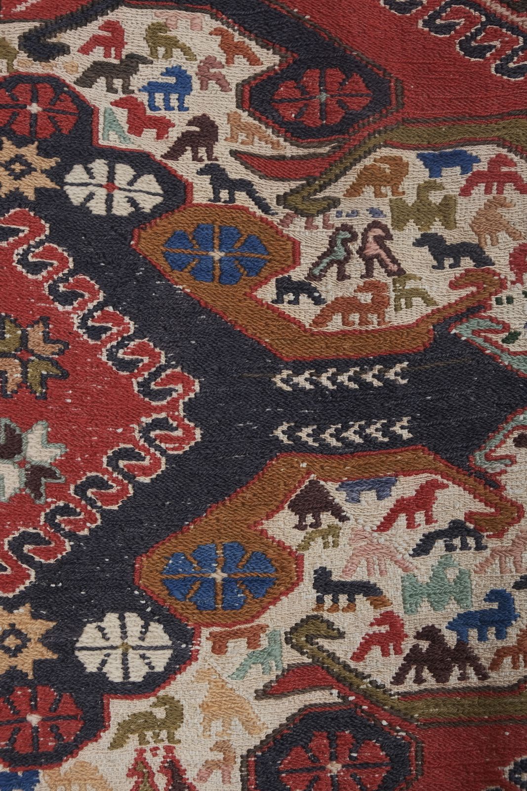 photo for sale 1960s Animal Patterned Soumac Rug 3'10'' X 6'5''