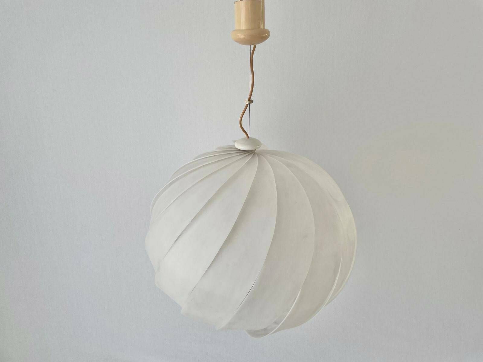 Italian Rare Xxl Pop Art Space Age Ceiling Lamp By Emanuele Ponzio For Guzzini , 1960s, Italy photo Lighting