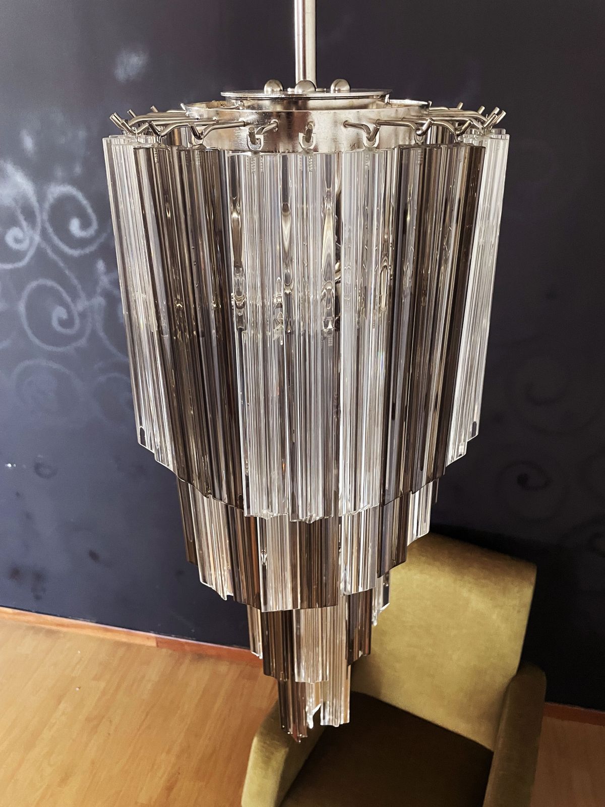 photo furniture Murano Big Chandelier  – 54 Quadriedri Prisms Trasparent And Smoked