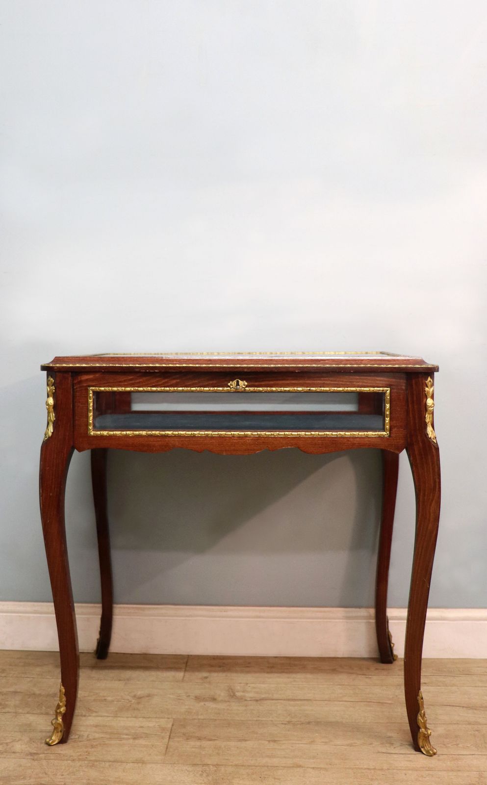 A Lovely 20th Century French Hardwood Bijouterie Display Table Later Sign Written For Breitling Watches. photo 695.0