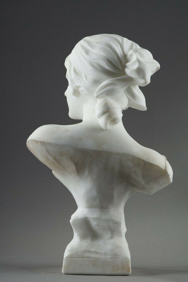 Alabaster Bust Of A Young Woman, Signed Cyprien photo vinterior