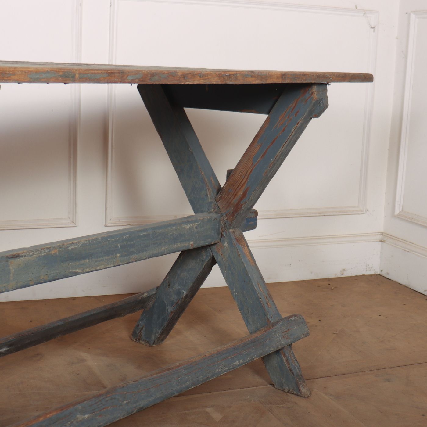 Wonderful English 19th C Original Painted Tavern Table With A Great Worn Finish. 1840 photo Furniture
