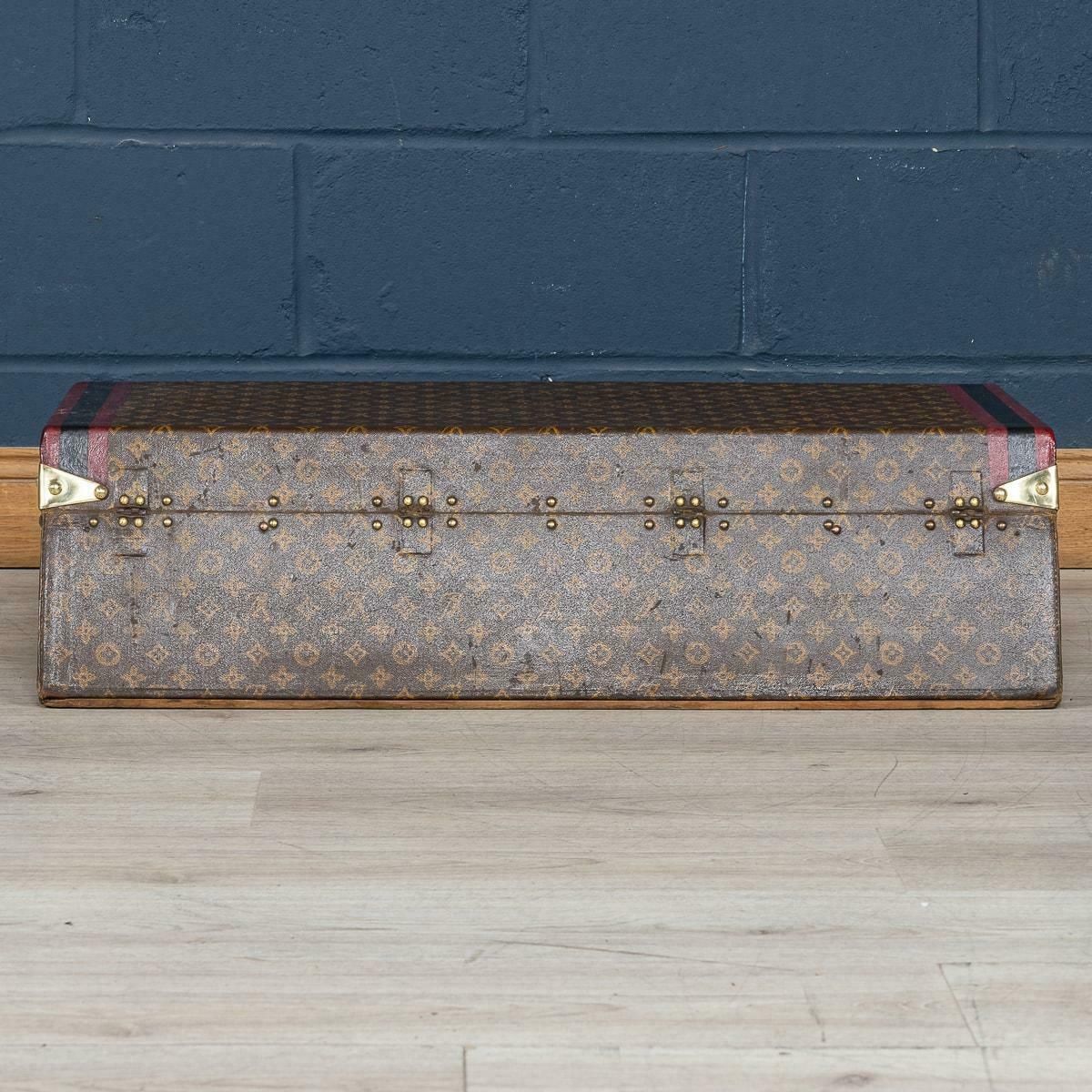 photo furniture Rare 20th Century Louis Vuitton Car Trunk In Monogram Canvas, France C.1910
