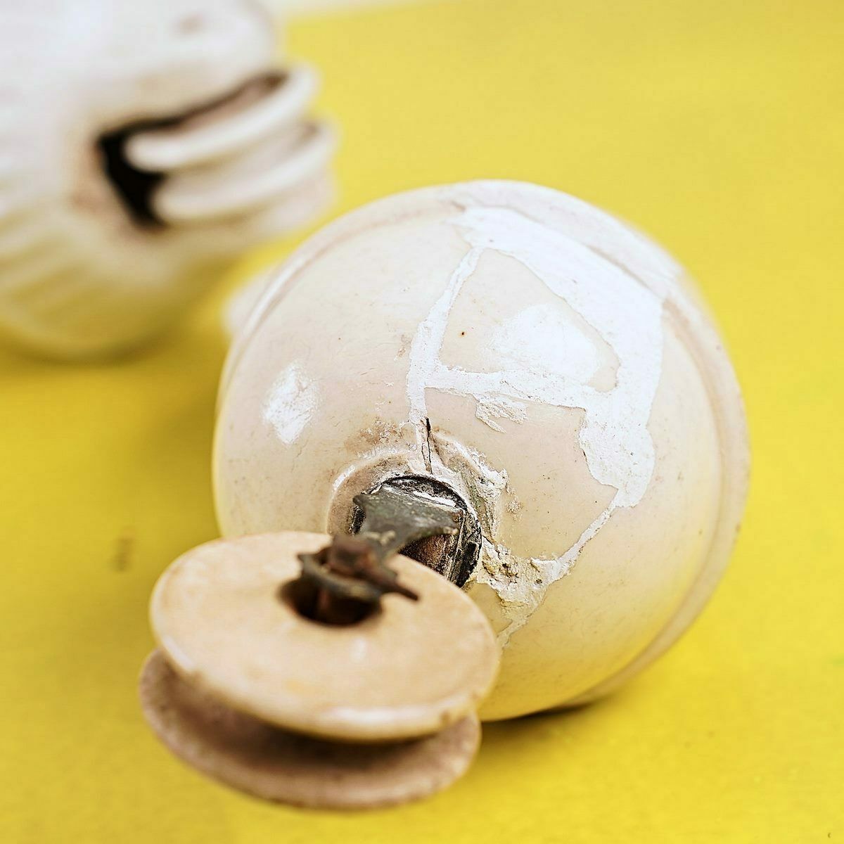 Lot Of Ceramic Pulleys, Chandeliers From The Early 1900s photo 107.0