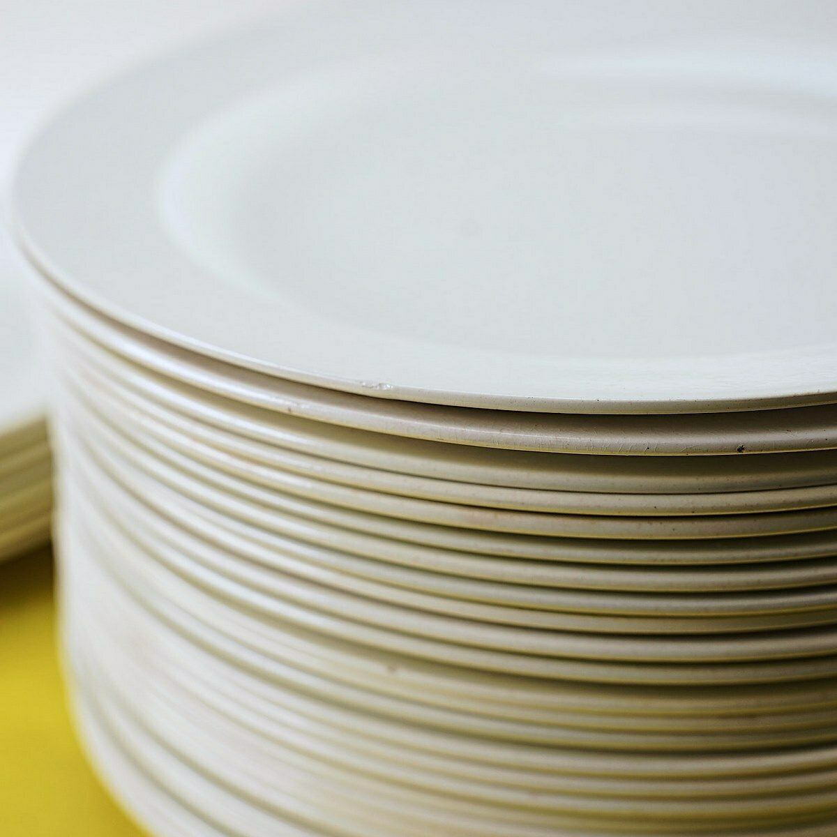 Lot Of 34 Vintage Dinner Plates, Wedgwood photo Home Decor